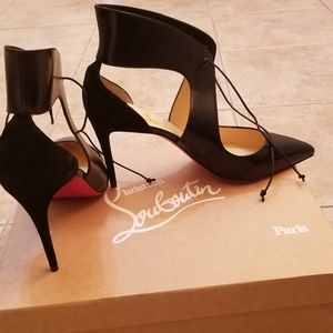 Christian Louboutin Ferme Rouge Nappa Red Bottoms